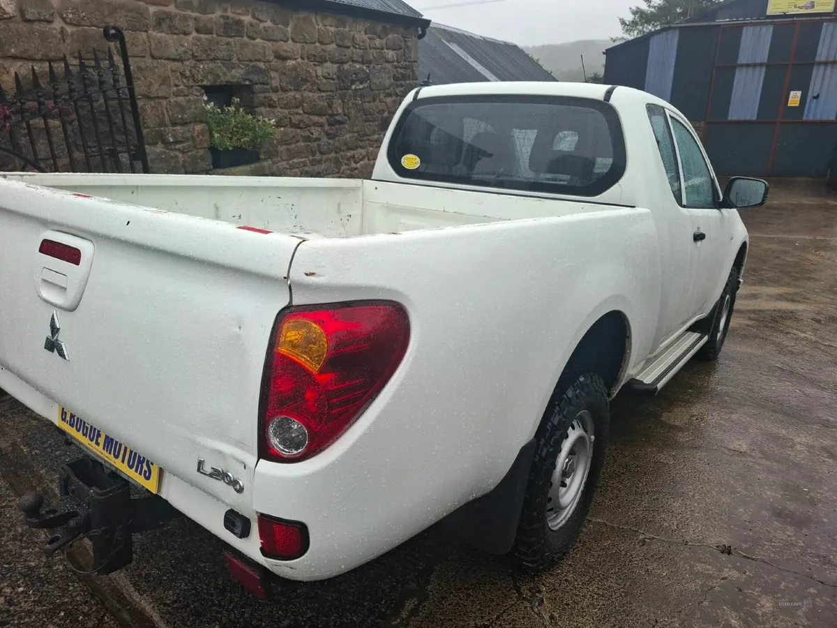 Mitsubishi L200 2017 - Image 3