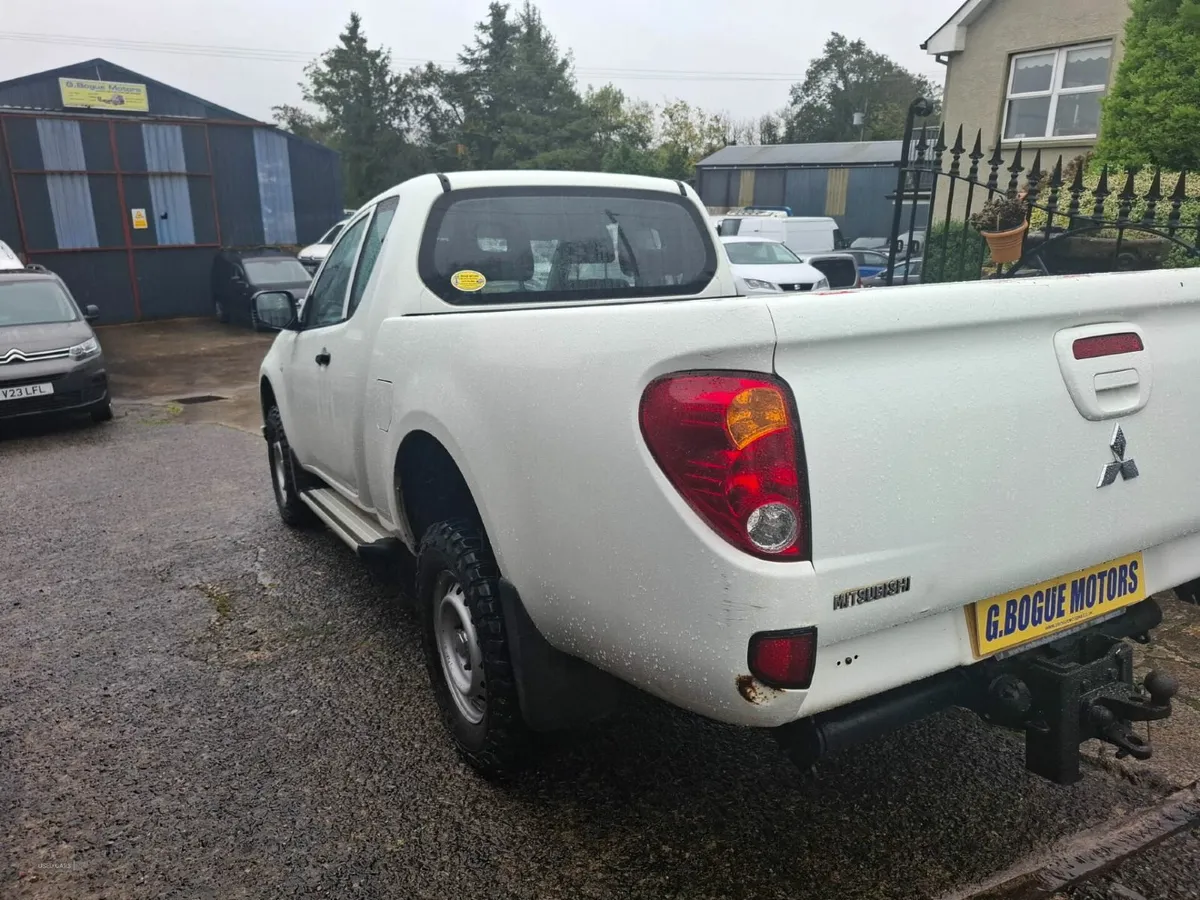 Mitsubishi L200 2017 - Image 4
