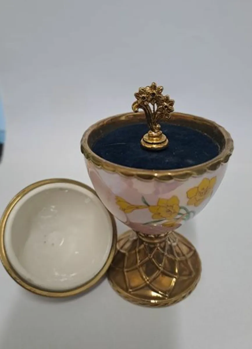 House of Faberge Narcissus - Image 2