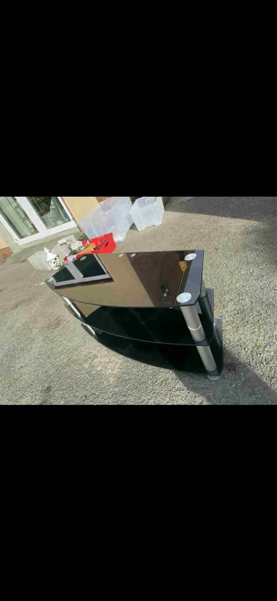Glass tv unit - Image 3