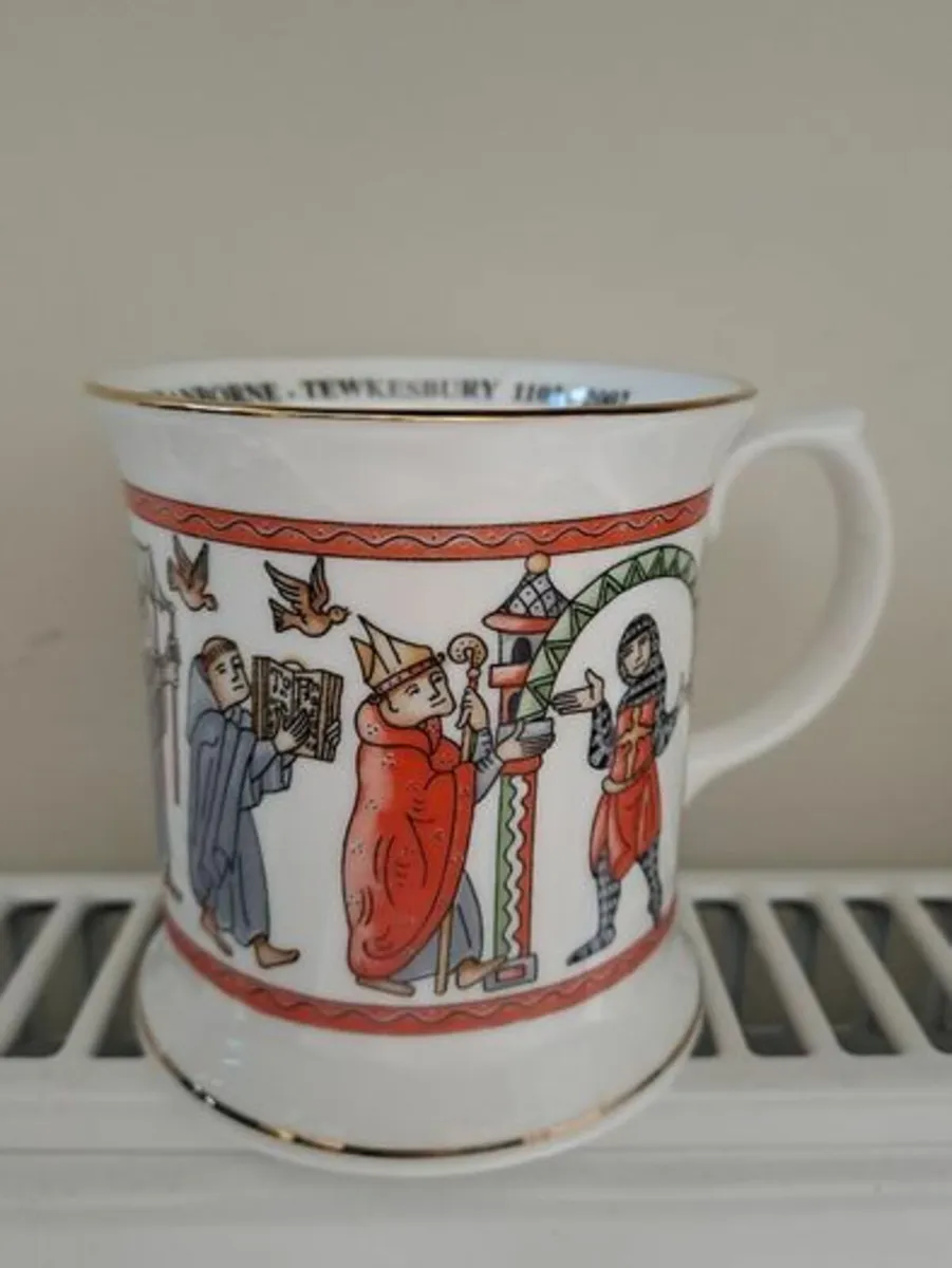 Tewkesbury Abbey mug - Image 1