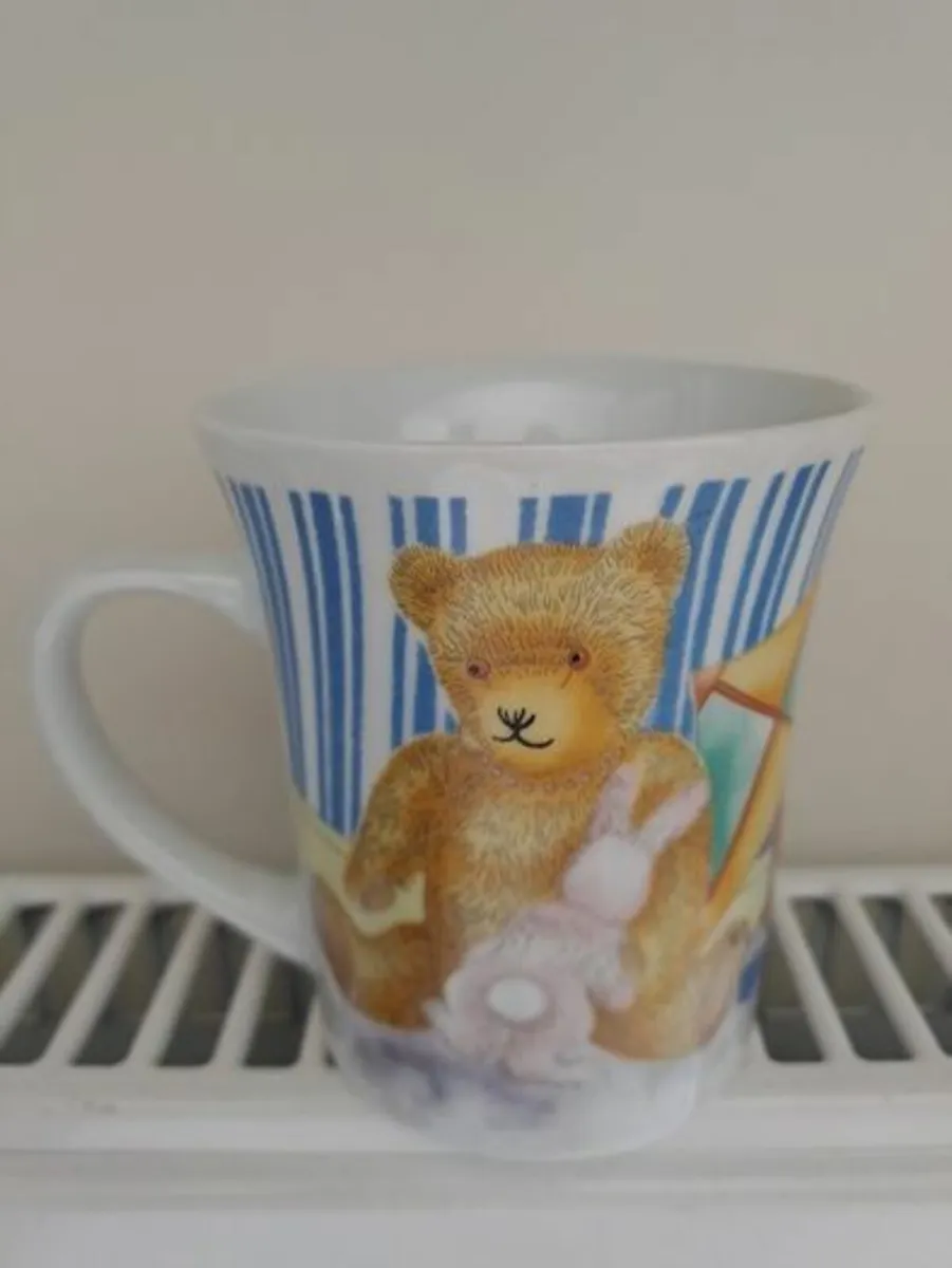 Vintage Teddy bear mug - Image 2