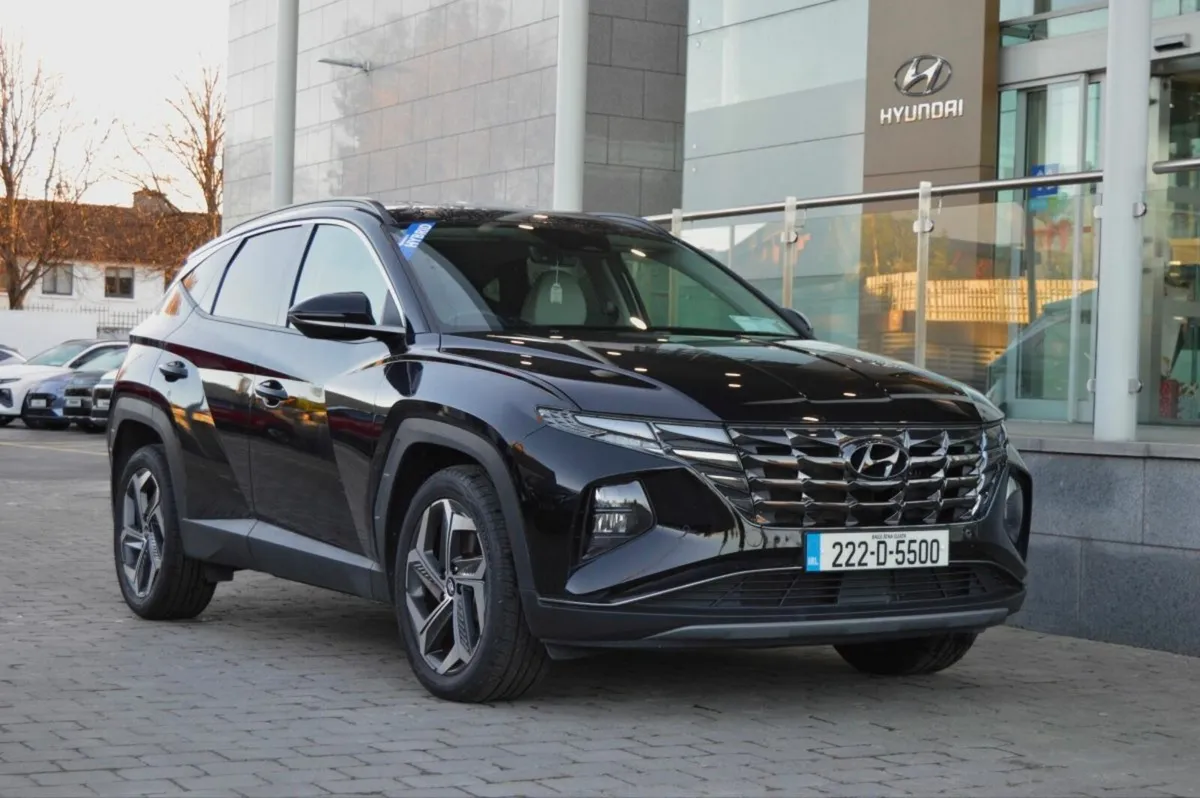 Hyundai Tucson 2WD Executive Plus HEV Auto - Image 3