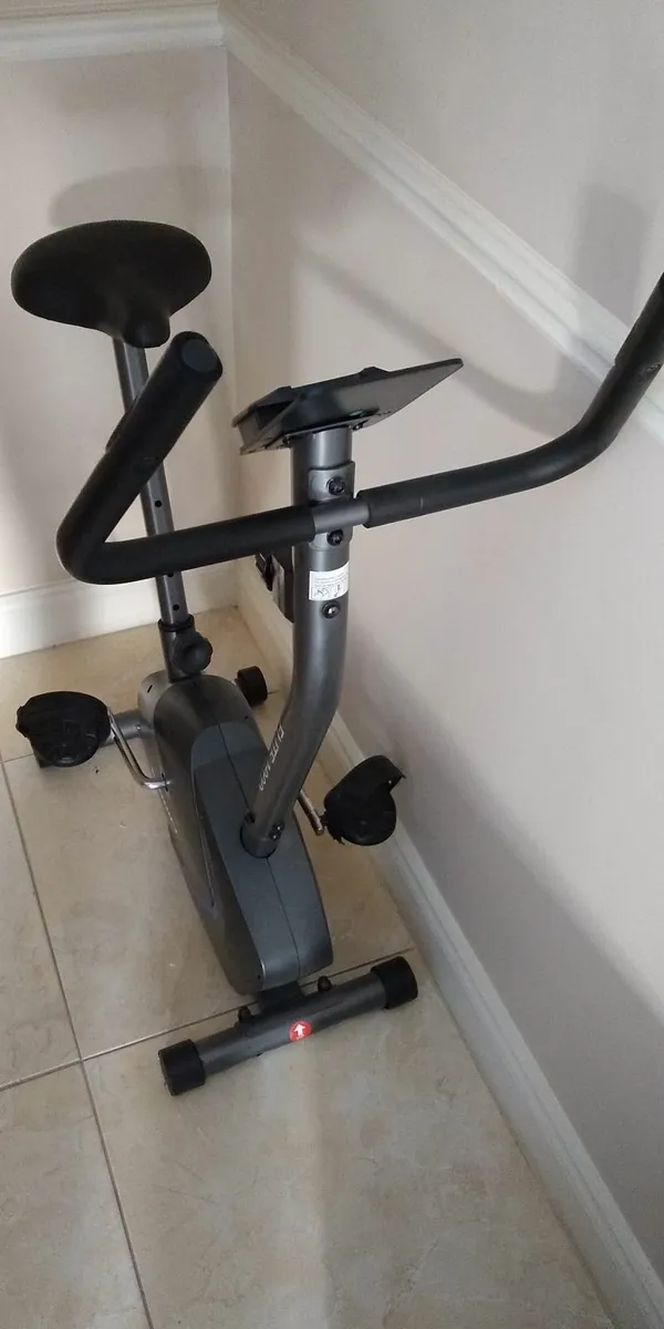Exercise bike - Image 3