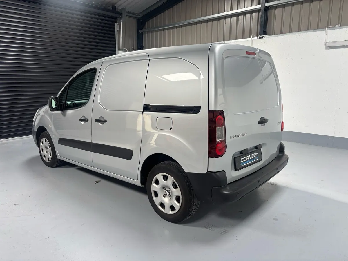 2018 Peugeot Partner Professional 100bhp - Image 4