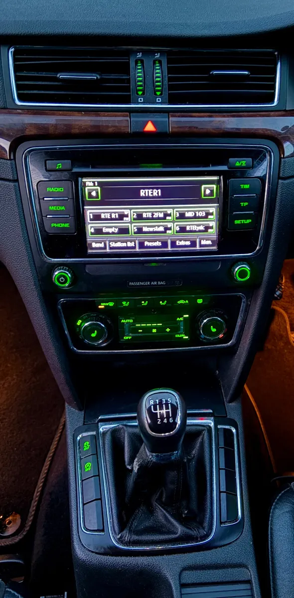 Skoda Superb 2014 2.0 TDI new nct 9/26 - Image 4