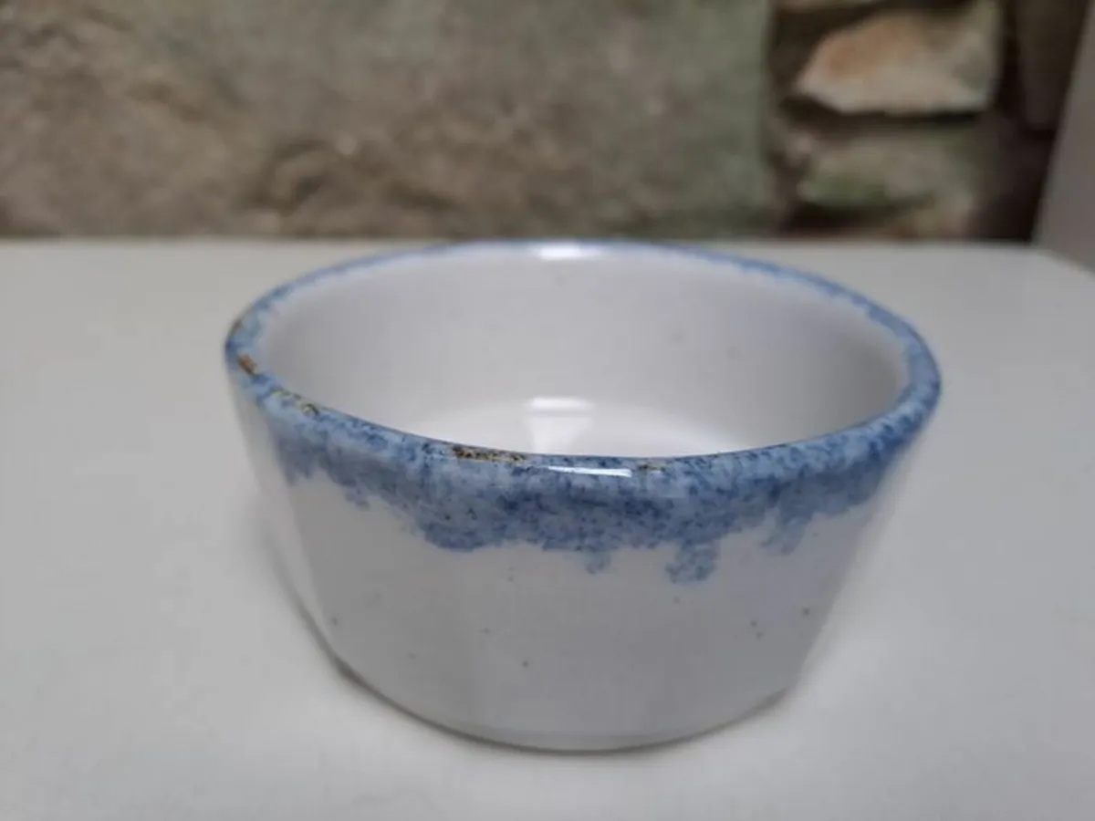 Vintage Highland Stoneware dish - Image 3