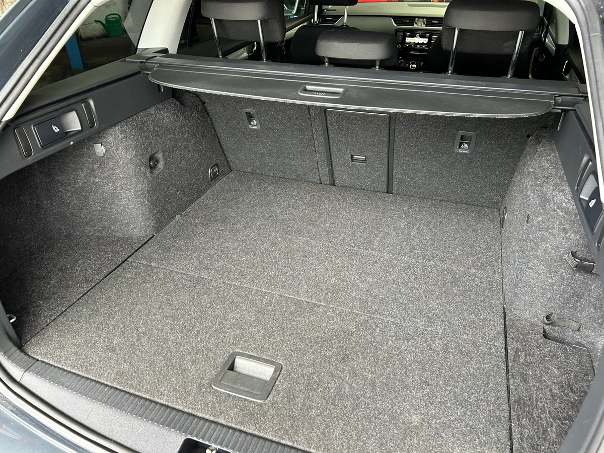 2016 Skoda Octavia Estate - Image 3