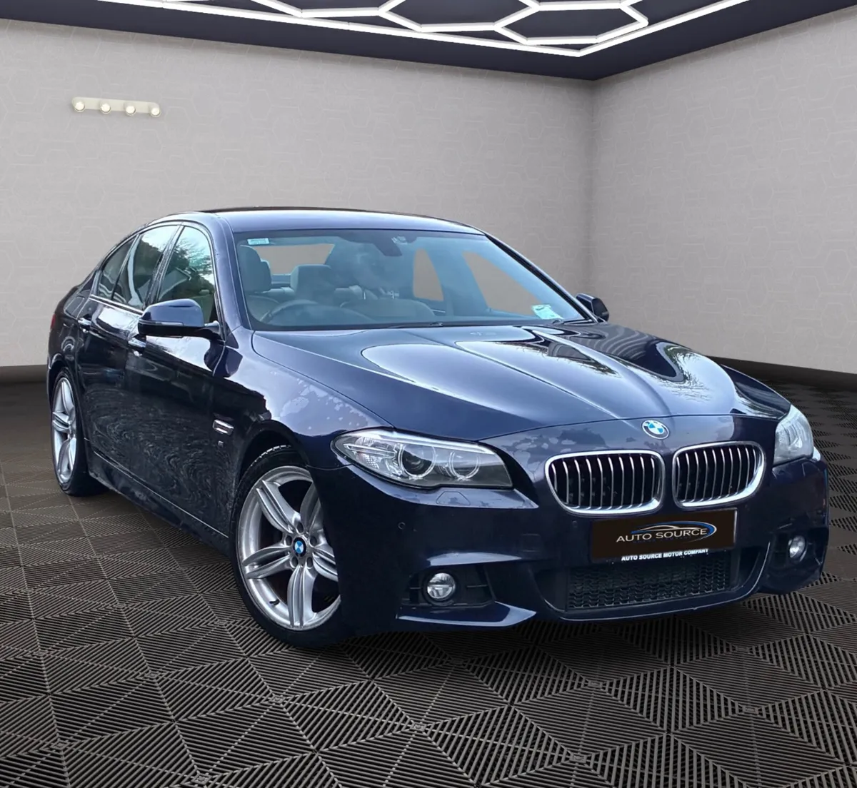 142 BMW 5-Series M-Sport Auto - Image 1
