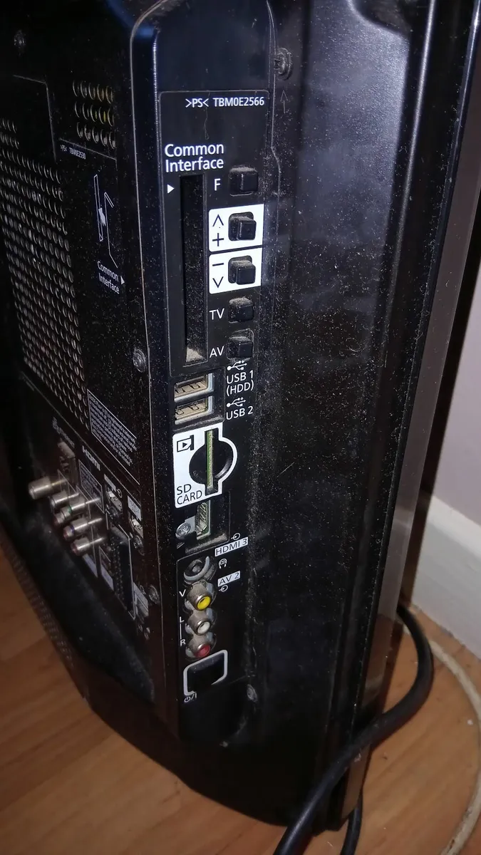 55 ins Panasonic tv - Image 3