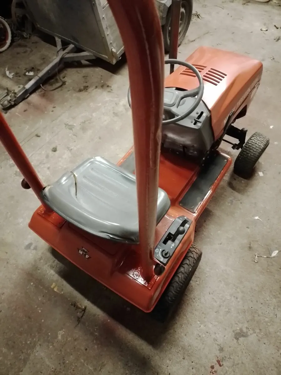 Ride on tractor - Image 2