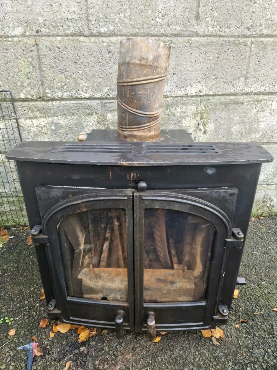 Stove - Image 1