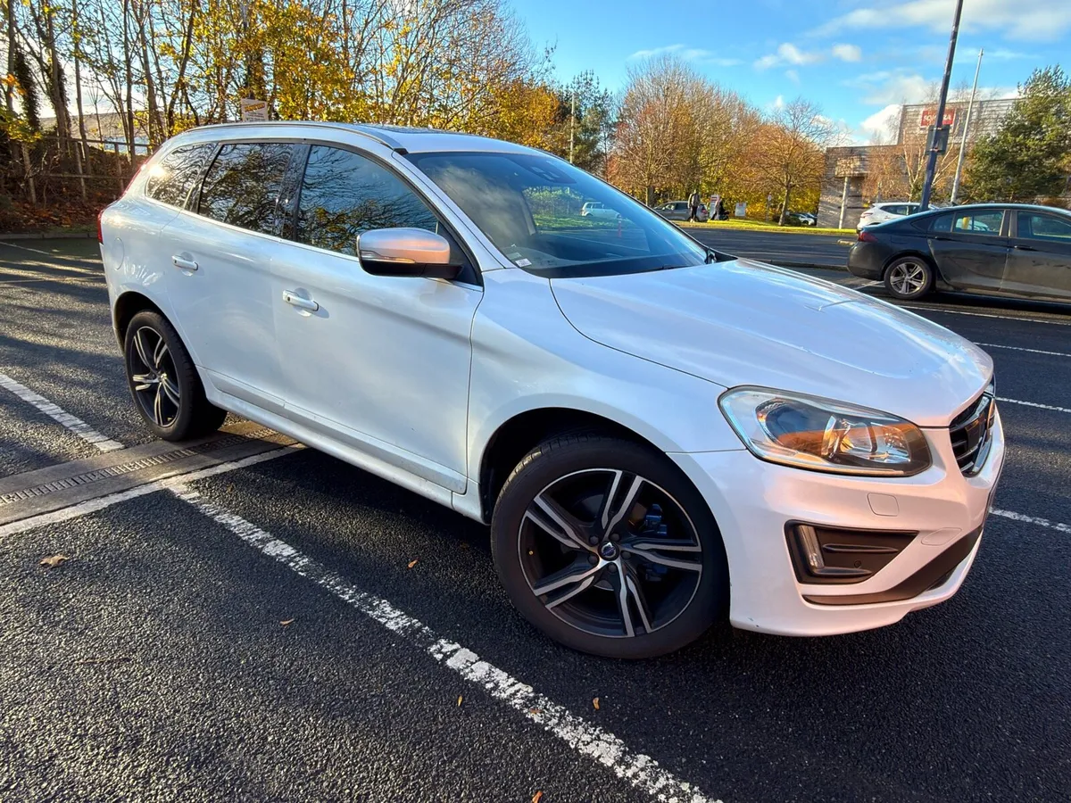 Volvo XC60 T6awd Rdesign - Image 1