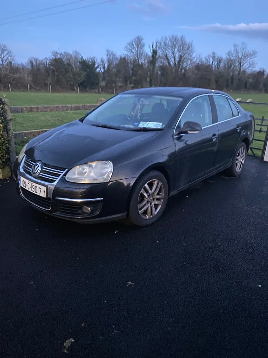Volkswagen Jetta 2009 - Image 1