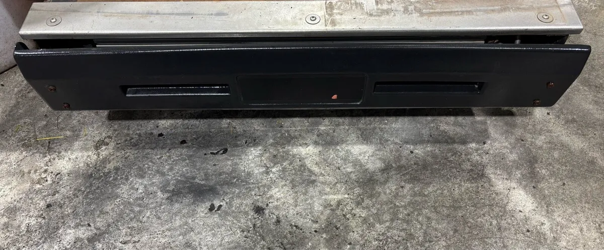 ** Ratcliff Wheelchair Lift 12v ** - Image 2