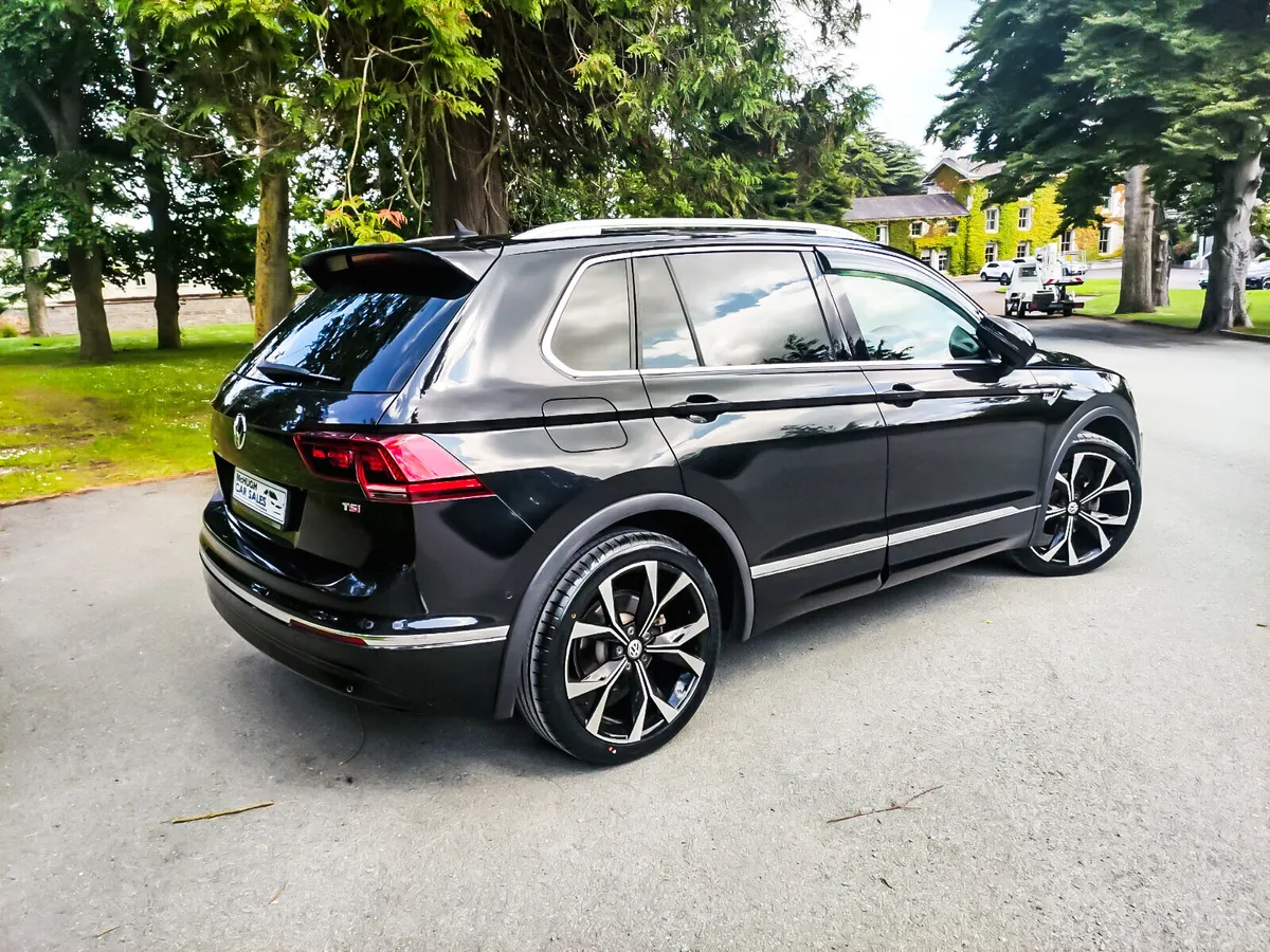 2017 Tiguan R Line 1.4 Petrol DSG Automatic - Image 3