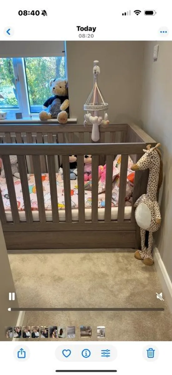 3 piece mamma and papa's set. Cot, wardrobe and chest of drawers. Perfect condition - Image 3