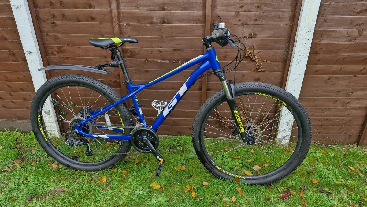 GT Aggressor 27.5" MTB – Very Good Condition - Image 2
