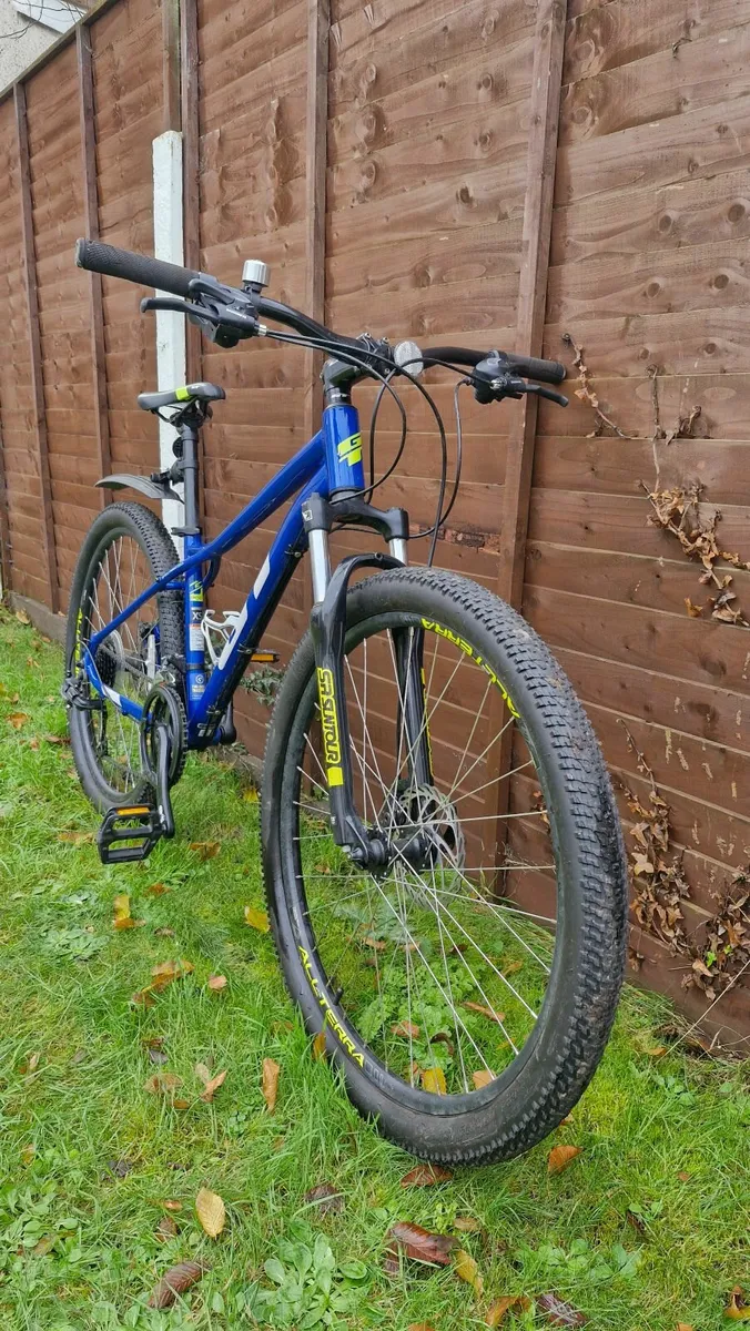 GT Aggressor 27.5" MTB – Very Good Condition - Image 3