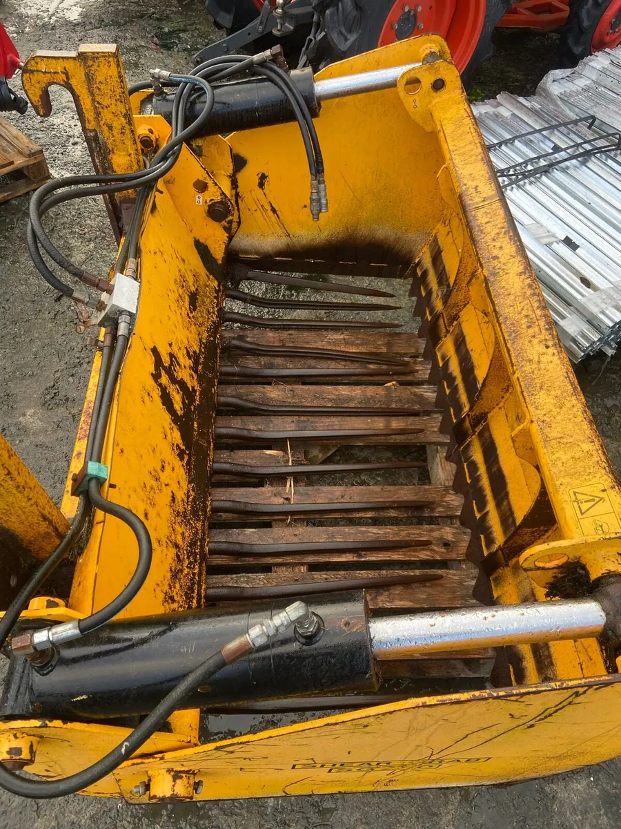 S/h Shear grab and new grabs - Image 3