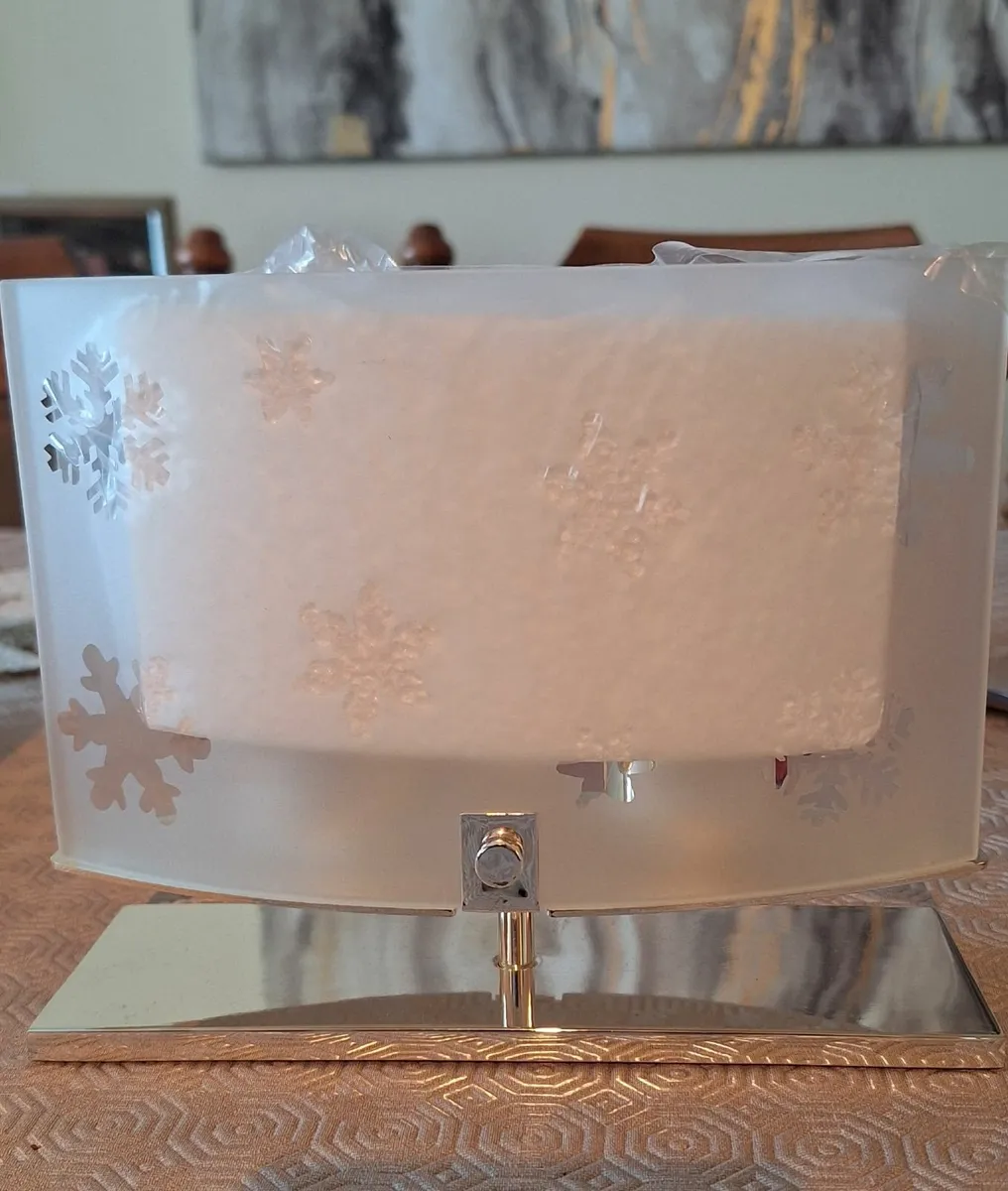 Newbridge Christmas Candle Holder - Image 3