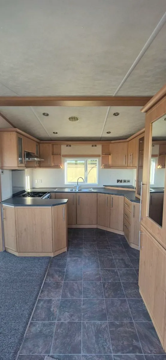 Pemberton 41x12 - Image 1