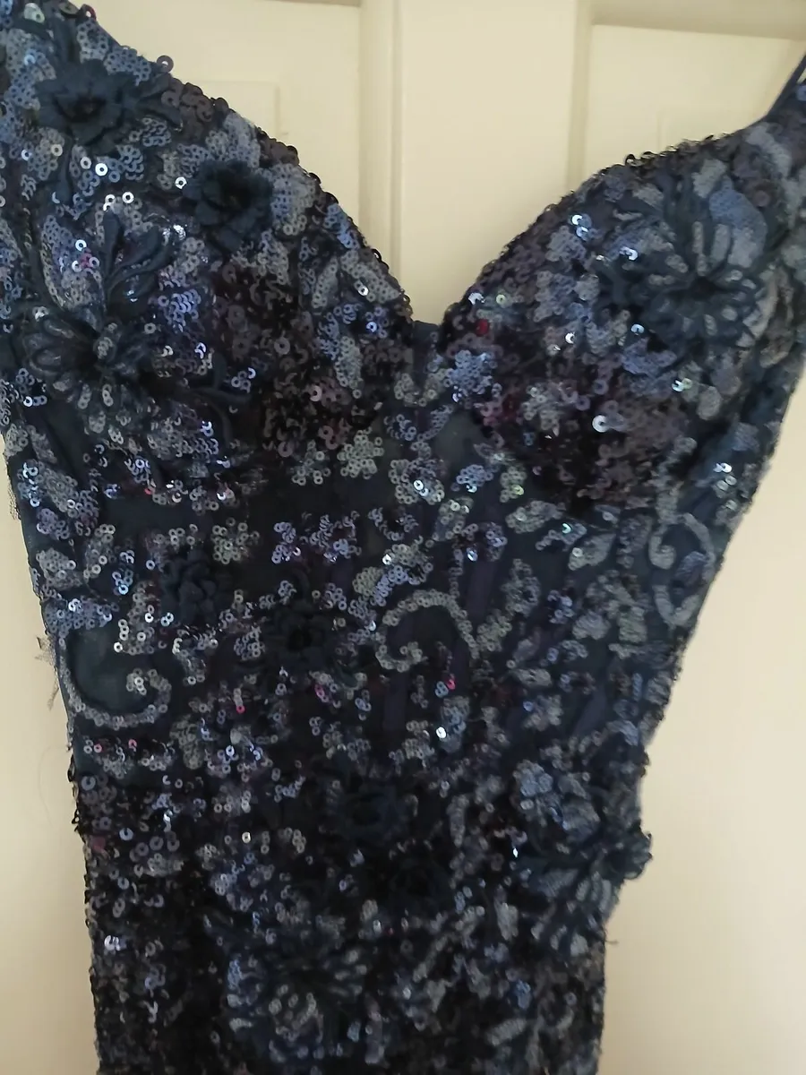 Debs dress - Image 2