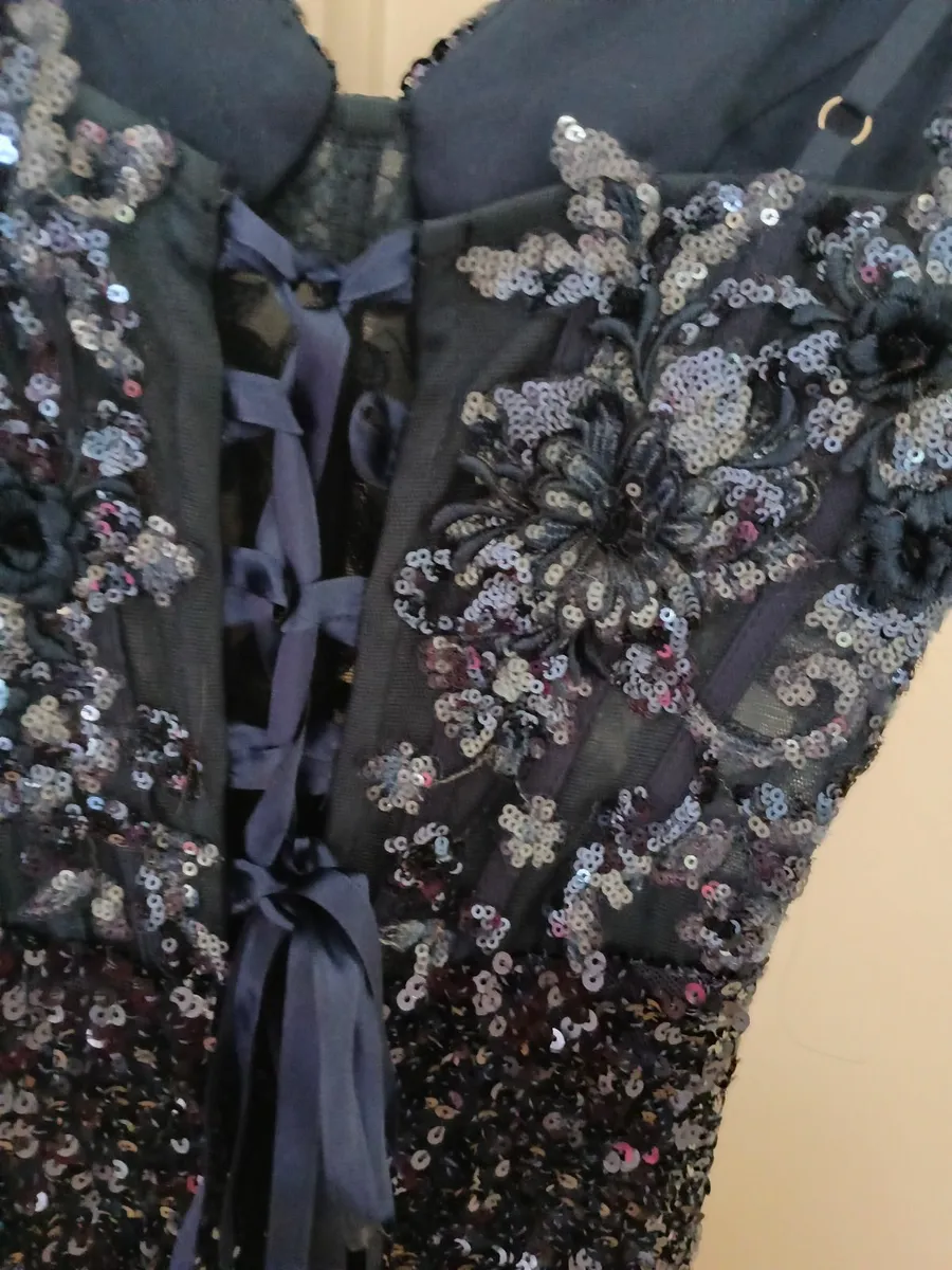 Debs dress - Image 4