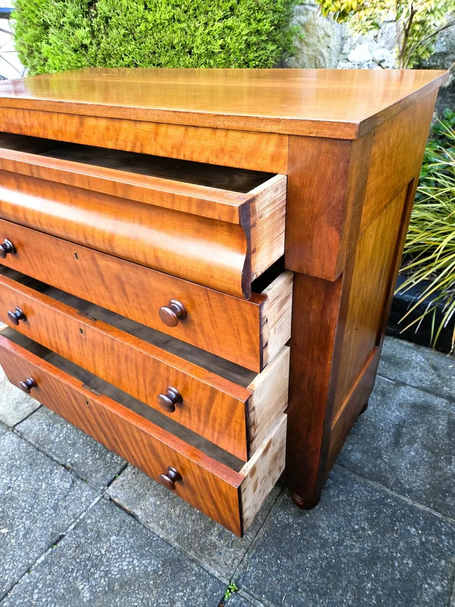 Antique Mahogany 4 Drawer Chest- Circa 1900 - Image 4