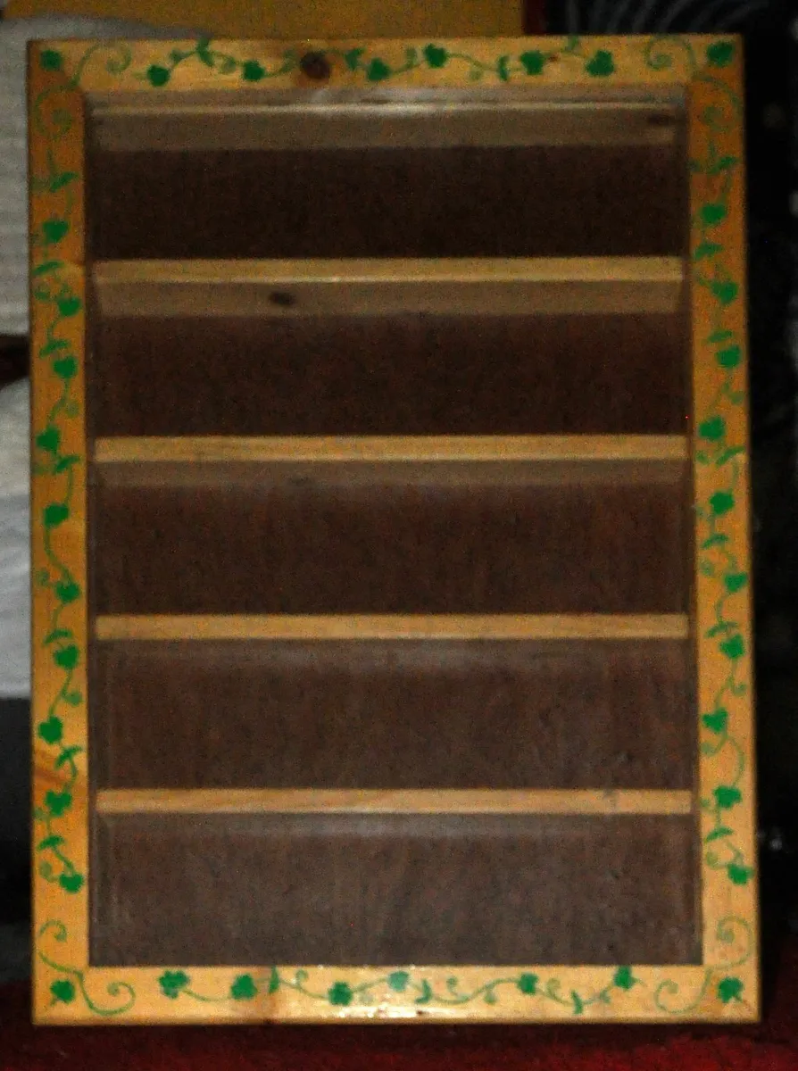 Display Case - Image 4