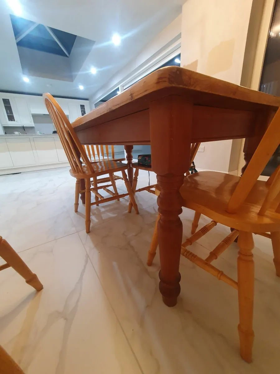 Dining Table - Image 3