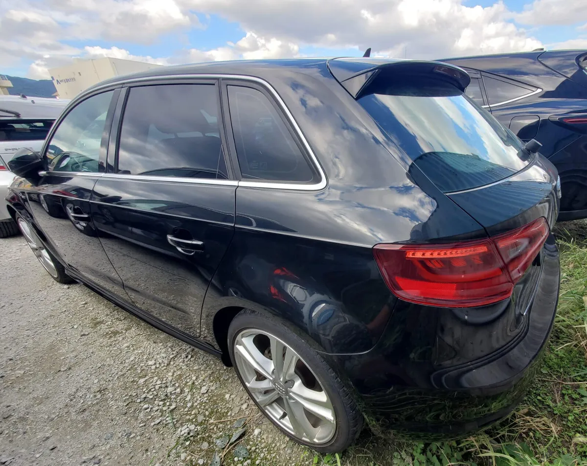 Audi A3 2015 - Image 4