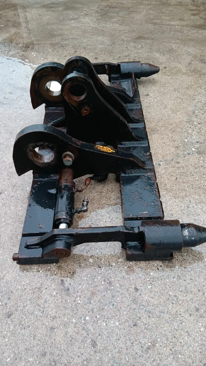 JCB pin and cone head stock - Image 3