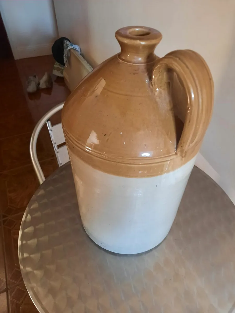 Antique stonware Crock - Image 2