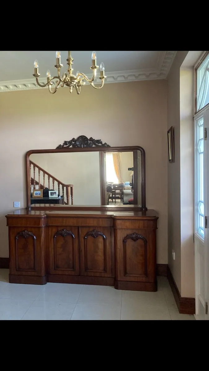 Antique furniture - Image 1