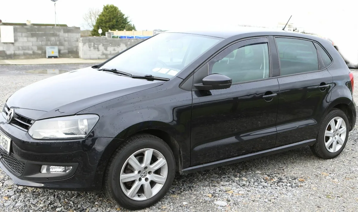 Volkswagen Polo 2014 - Image 2