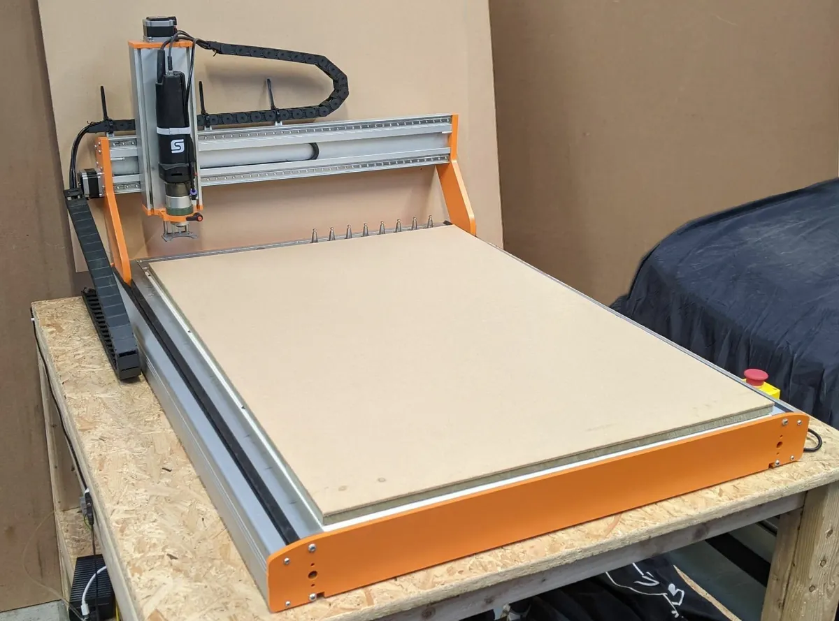 Stepcraft M1000 CNC, tool changer, vacuum table + - Image 2