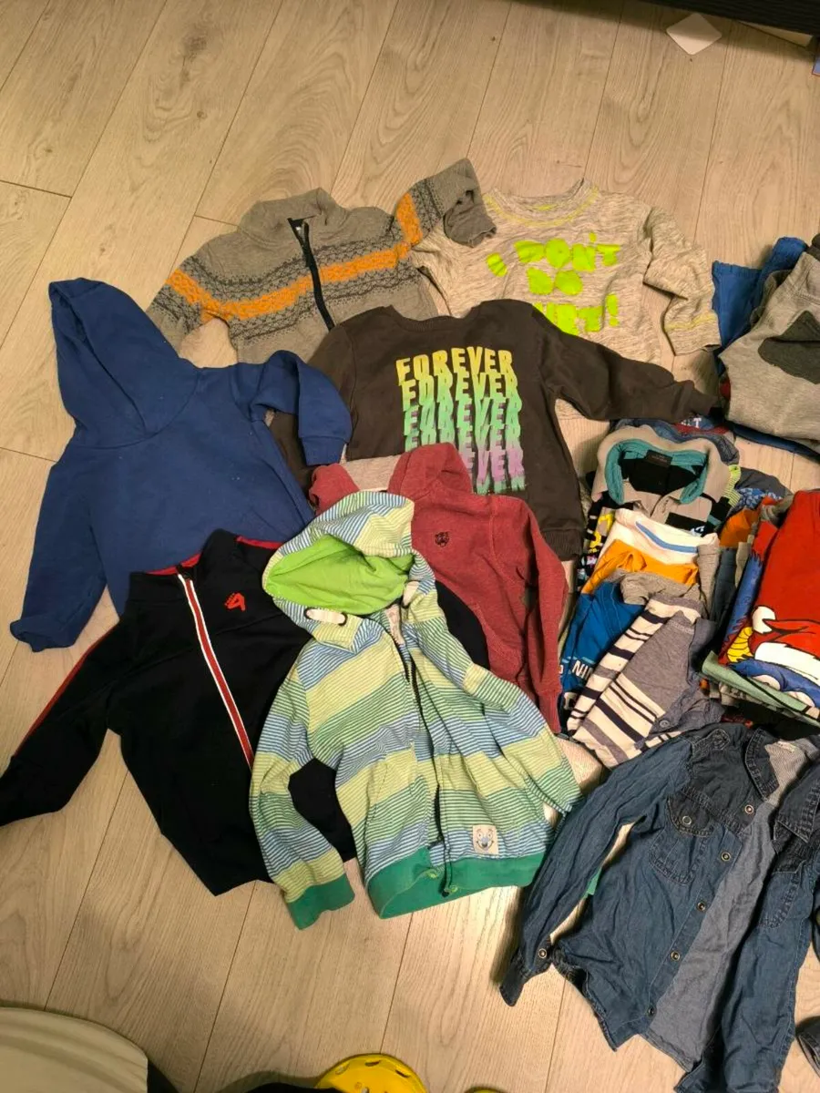 Kids clothes - Image 1
