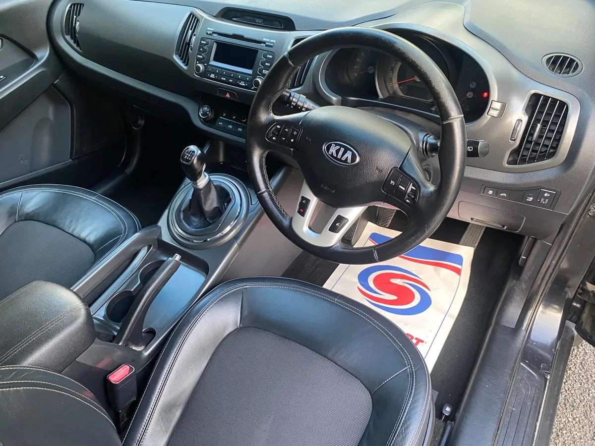 2013 Kia Sportage - Image 2