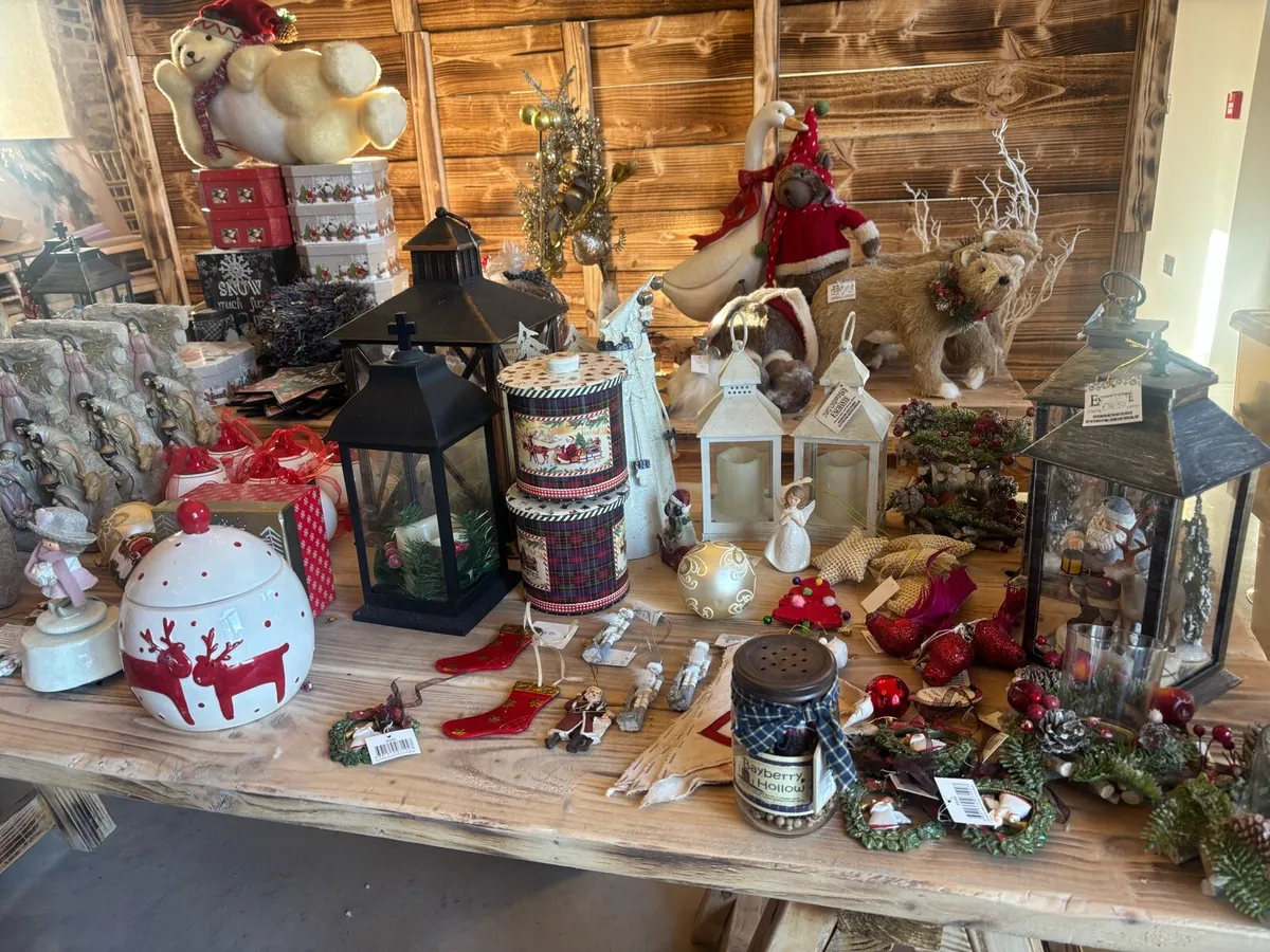 Christmas Shop Close Down - New Stock - Image 4