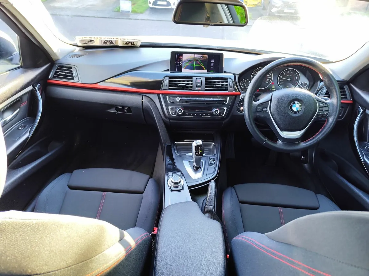 2012 BMW 320iAutomatic!1owner!Only22850kms!NewNCT! - Image 3