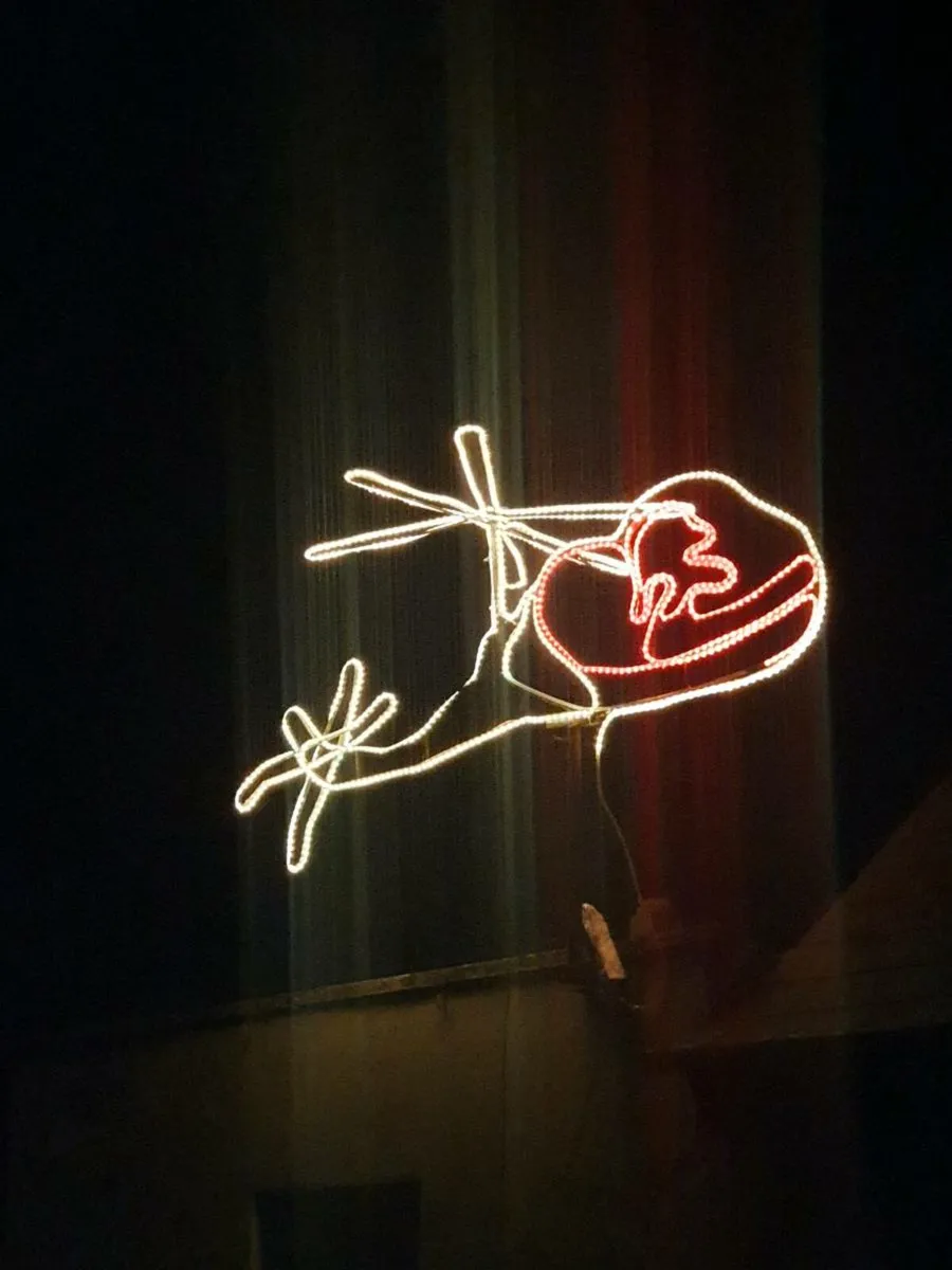 SANTA  HELICOPTER - Image 1