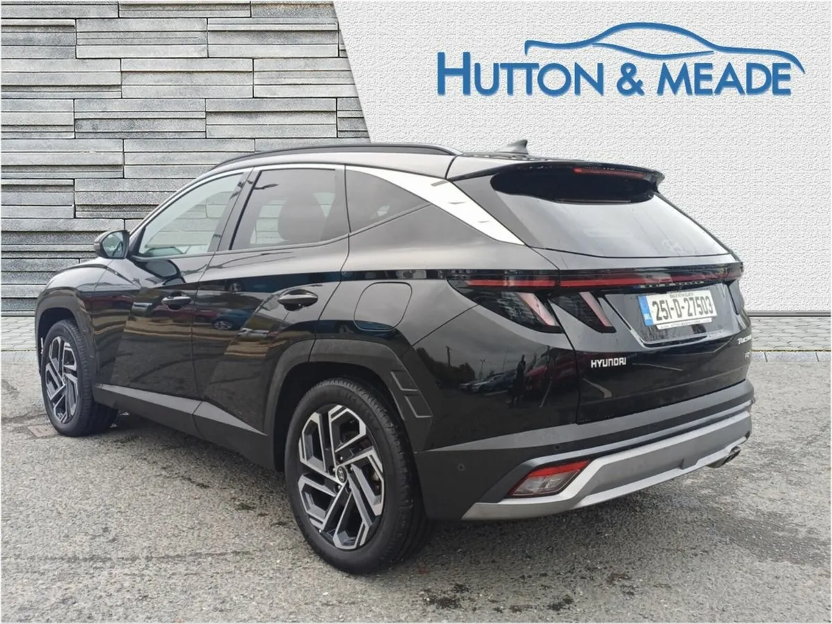 Hyundai Tucson Platinum PHEV 1.6 Petrol 5dr - Image 3