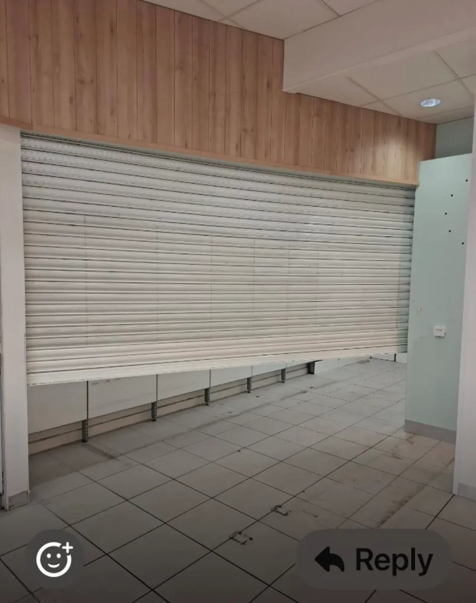 Roller shutter - Image 2