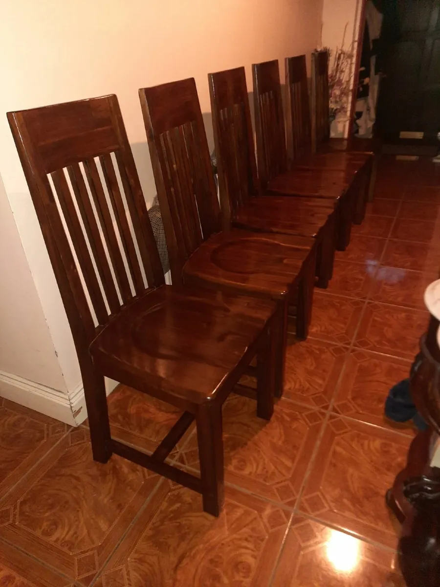 Quality kitchen chairs - Image 1