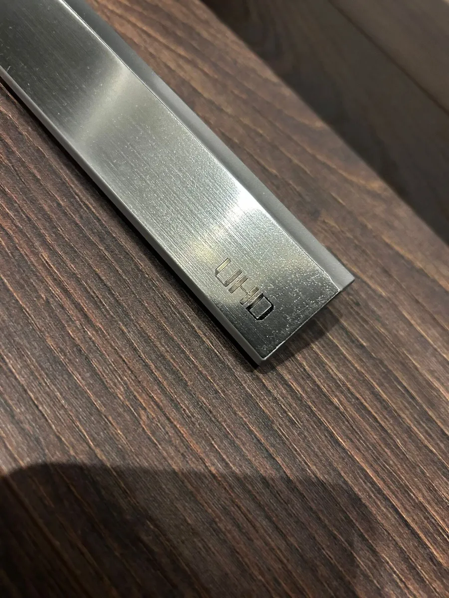 Samsung Monitor U28E590D - Image 3