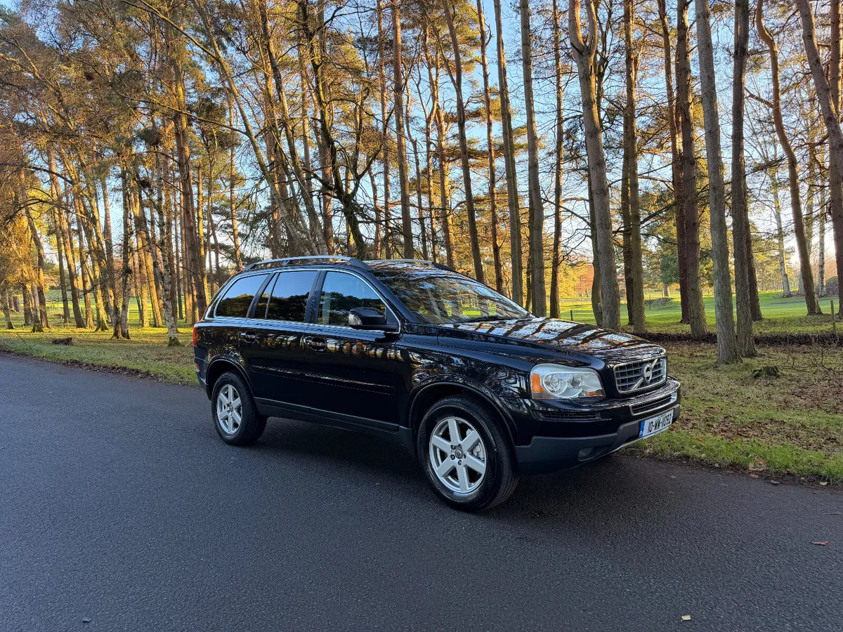 Volvo XC90 2010 D5 7 Seat Automatic - Image 1