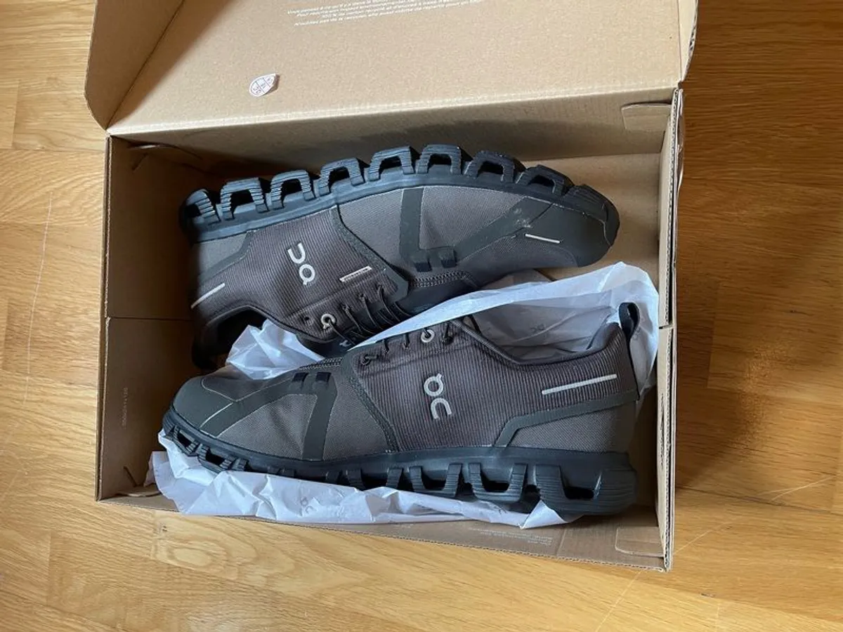 On Cloud 6 Waterproof Men's size 11(UK) - Image 3