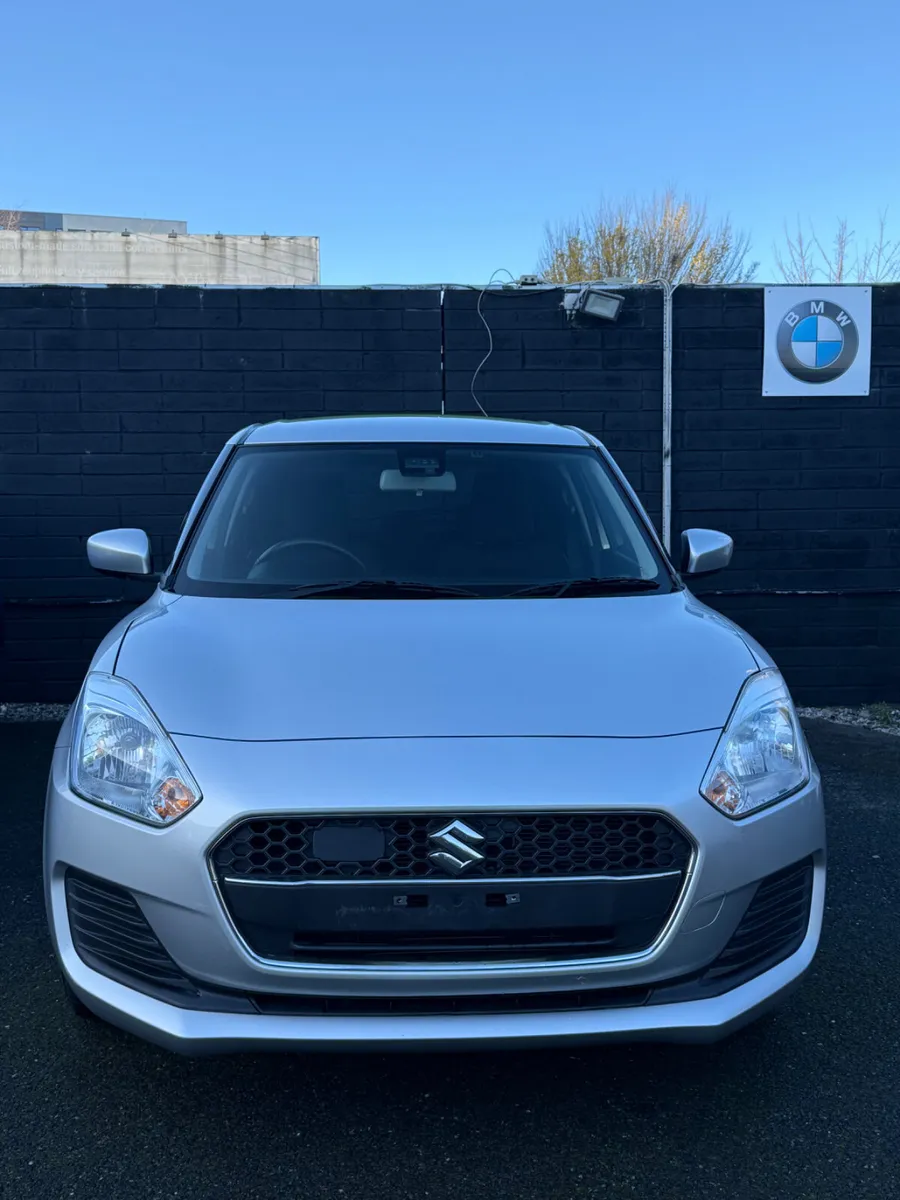 2020 Suzuki Swift - Image 2
