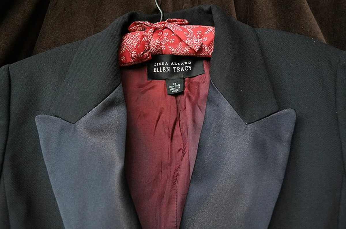 Ellen Tracy Ladies Black Wool Dress Tuxedo Jacket - Image 3